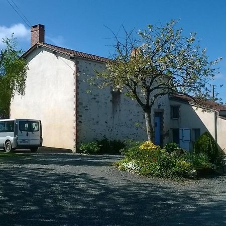 Bed and Breakfast Chez Florymarysol Vendrennes Zewnętrze zdjęcie