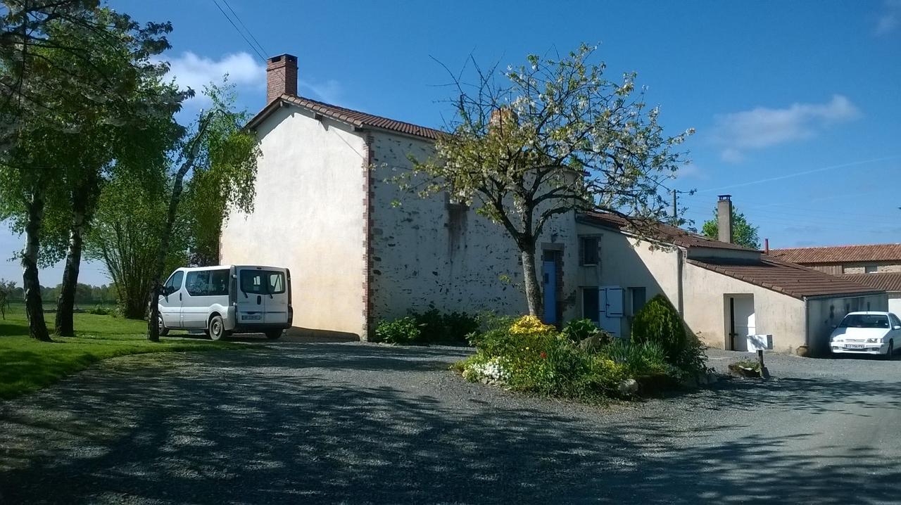 Bed and Breakfast Chez Florymarysol Vendrennes Zewnętrze zdjęcie